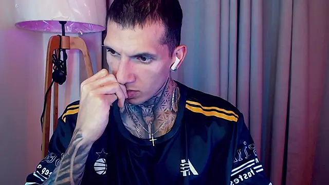 Shane Clay online show from 28, 10, 2025