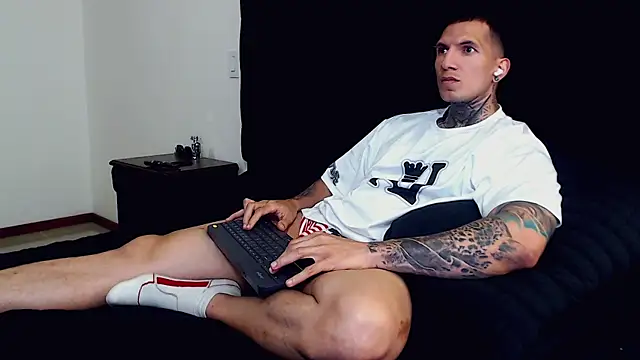 Shane Clay online show from 6, 10, 2025