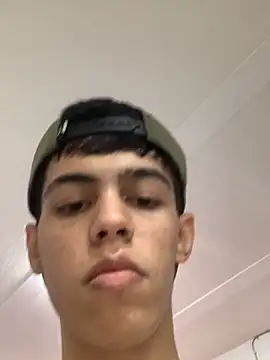 Snapshot of TWINKS_FRIENDS chatting on 20, 11, 2025 TWINKS FRIENDS online show from 20, 11, 2025