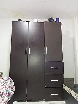 paisita122 online show from 8, 3, 2026