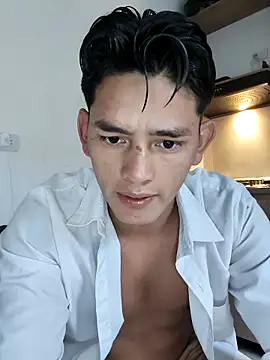 Hiroshi Shen online show from 3, 10, 2025