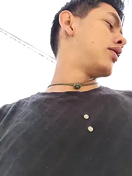 Hiroshi Shen online show from 24, 9, 2025