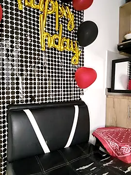 Hiroshi Shen online show from 12, 10, 2025