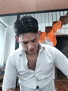 Hiroshi Shen online show from 1, 11, 2025