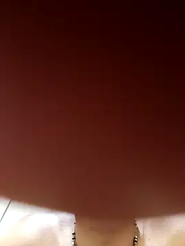 Hiroshi Shen online show from 28, 11, 2025