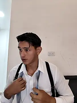 Hiroshi Shen online show from 15, 9, 2025