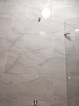 Hiroshi Shen online show from 14, 12, 2025