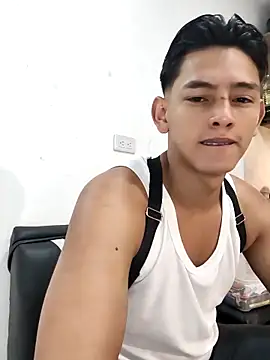 Hiroshi Shen online show from 25, 9, 2025