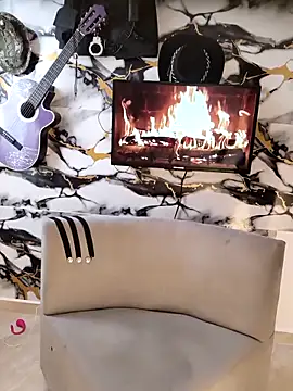 Hiroshi Shen online show from 11, 4, 2026