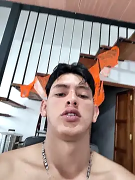 Hiroshi Shen online show from 3, 11, 2025