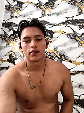 Hiroshi Shen online show from 4, 12, 2025