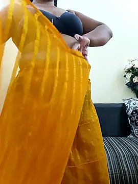 Iampriyaaa15 online show from 26, 9, 2025