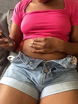 PrettyNina77 online show from 29, 10, 2025