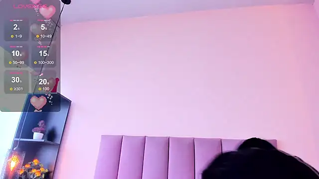 violet myerrs online show from 24, 3, 2026