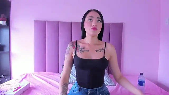 violet myerrs online show from 15, 9, 2025