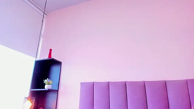 violet myerrs online show from 9, 2, 2026