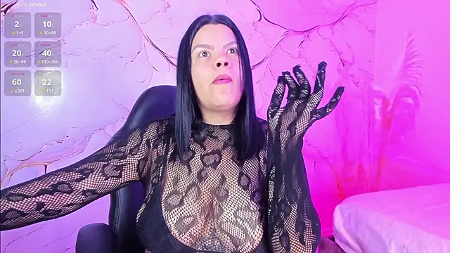 Iamlola  online show from 22, 2, 2026