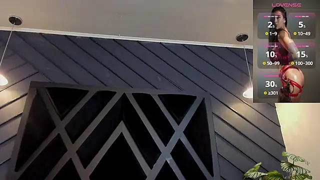 zoe martins  online show from 30, 10, 2025