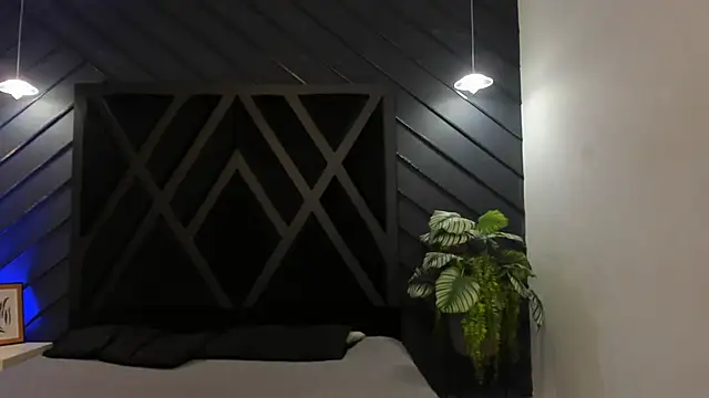 zoe martins  online show from 7, 1, 2026