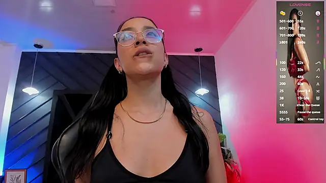 zoe martins  online show from 19, 12, 2025