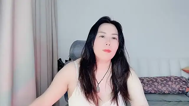 Eve5215 online show from 10, 5, 2026