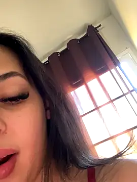 jujuarantes  2025 online show from 21, 11, 2025