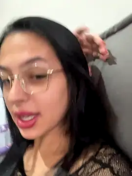 jujuarantes  2025 online show from 12, 11, 2025