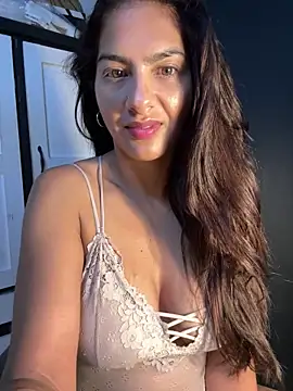 chicachocolate01 online show from 9, 2, 2026