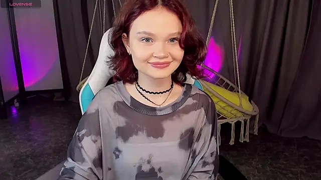EmilyChaves online show from 21, 7, 2026