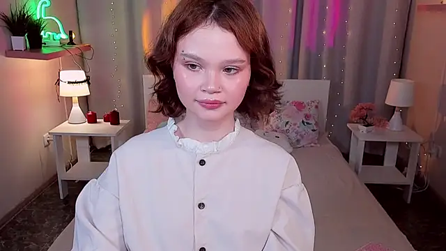 EmilyChaves online show from 18, 6, 2026