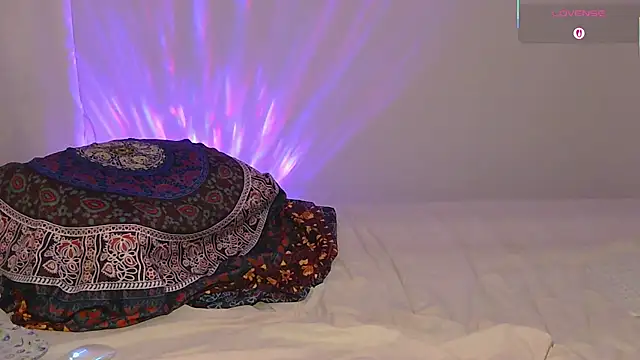 MrsNehir online show from 21, 12, 2025