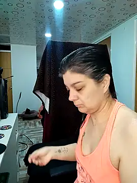 Snapshot of queemking chatting on 9, 1, 2026 queemking online show from 9, 1, 2026