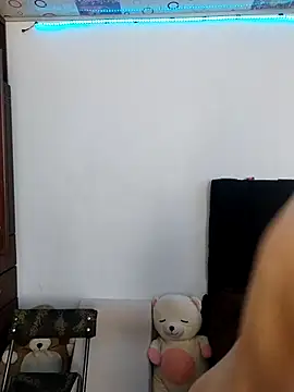 queemking online show from 13, 2, 2026