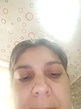 queemking online show from 19, 2, 2026