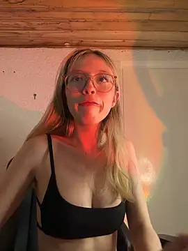 ReenKitty online show from 28, 2, 2026