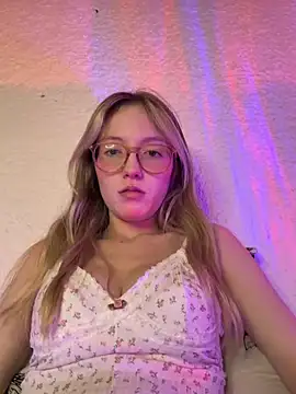 ReenKitty online show from 27, 3, 2026