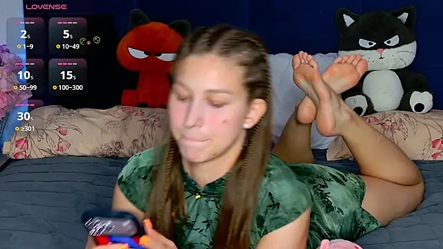 MissEmilyMiller online show from 7, 7, 2026