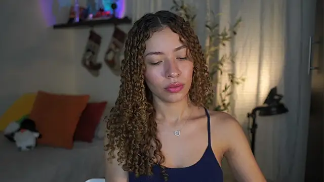 isabella-garcia- online show from 20, 11, 2025