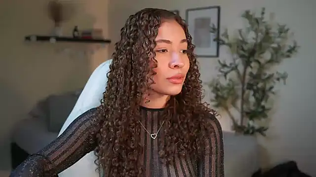 isabella-garcia- online show from 27, 3, 2026