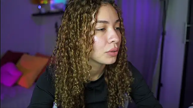 isabella-garcia- online show from 29, 10, 2025