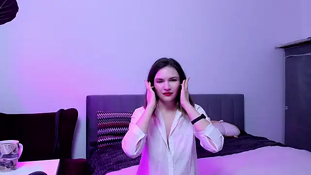 Katherine Twilight online show from 31, 10, 2025