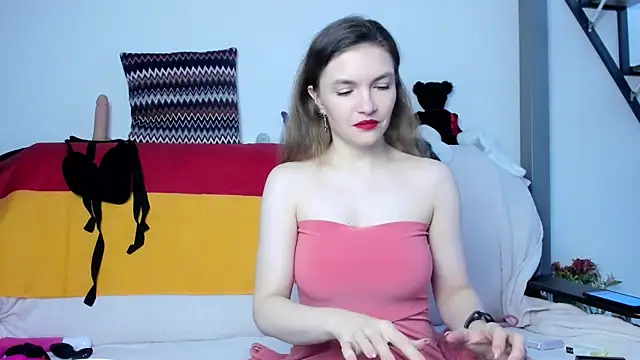 Katherine Twilight online show from 8, 2, 2025