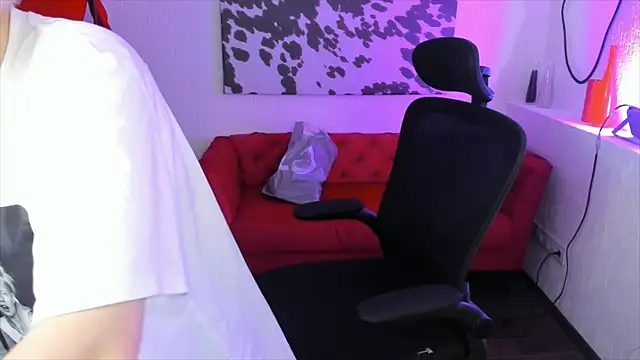 AuroraWrenfield online show from 25, 11, 2025