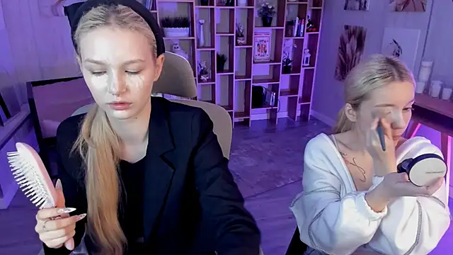 AuroraWrenfield online show from 20, 9, 2025