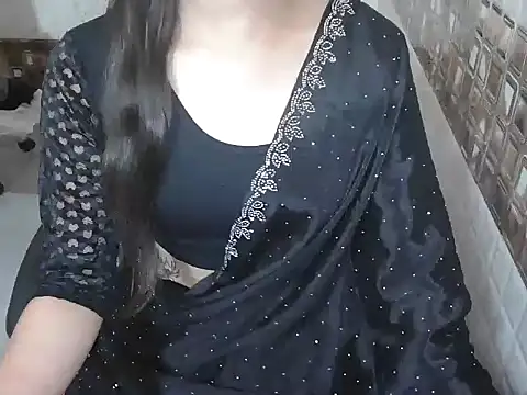 lovepihuu online show from 2, 4, 2026