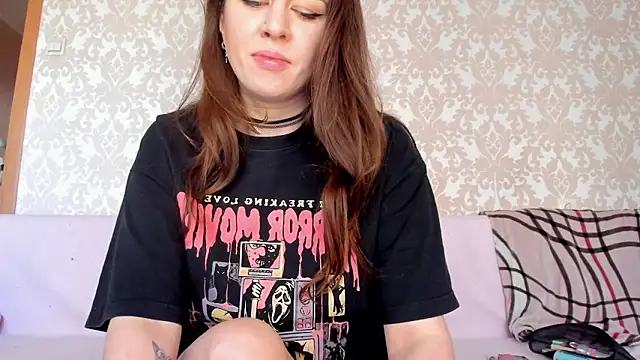 Snapshot of Lil_Foxy9 chatting on 25, 10, 2025 Lil Foxy9 online show from 25, 10, 2025