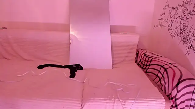 Lil Foxy9 online show from 14, 5, 2026
