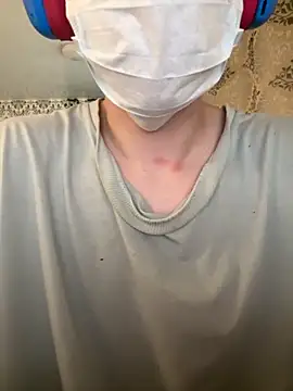 Snapshot of AyatoriKamado chatting on 4, 10, 2025 AyatoriKamado online show from 4, 10, 2025