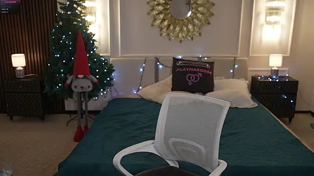 Goldie Flame online show from 22, 12, 2025