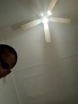 Snapshot of Bedroom_Gangster007 chatting on 8, 10, 2025 Bedroom Gangster007 online show from 8, 10, 2025